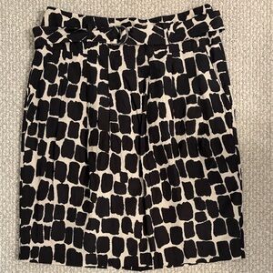 Banana Republic Black and Cream Silk A-Line Skirt